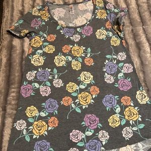 Lularoe Classic Tee